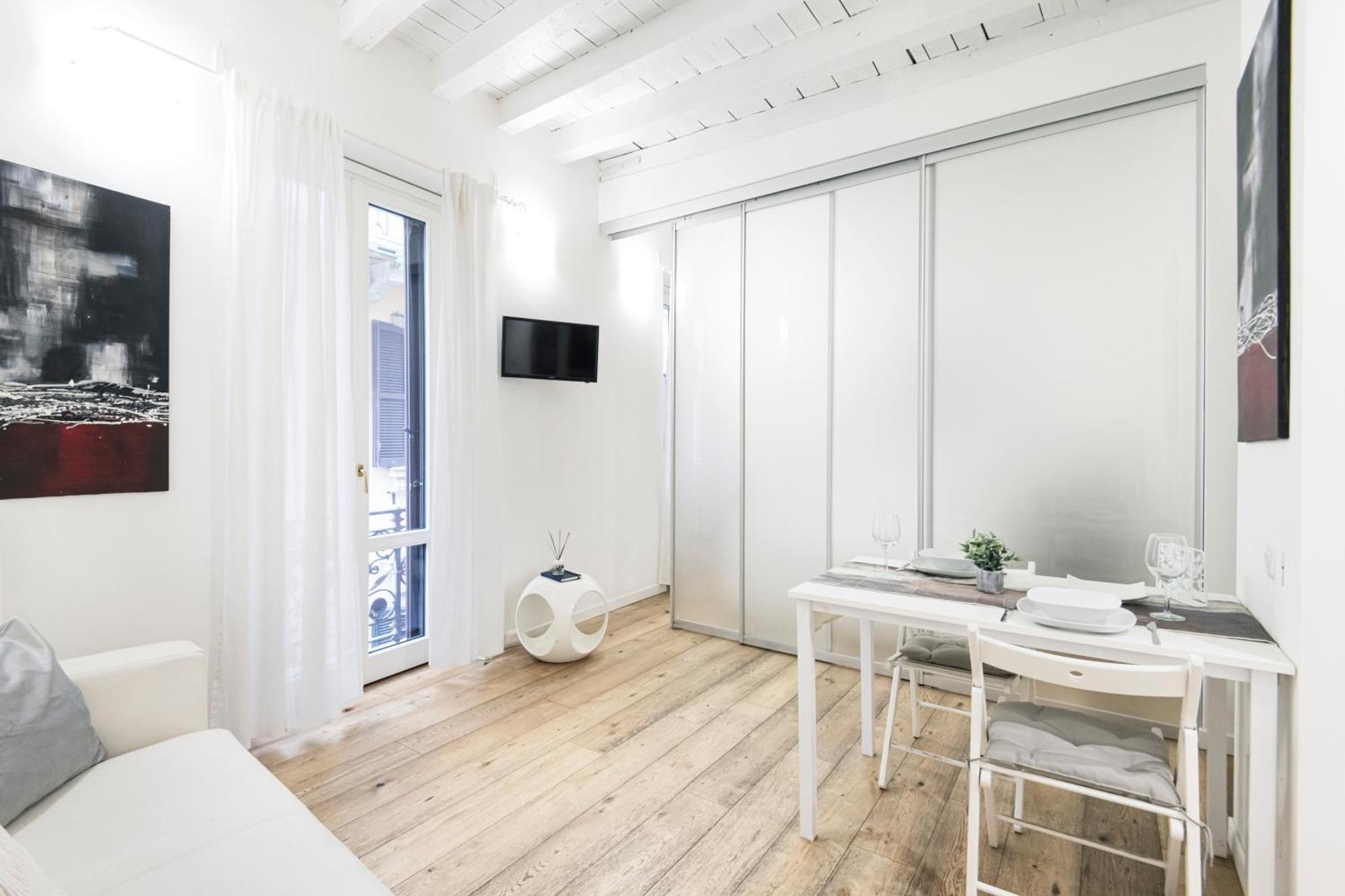 Amazing, New & Fully Furnished Studio In Duomo Mailand Exterior foto