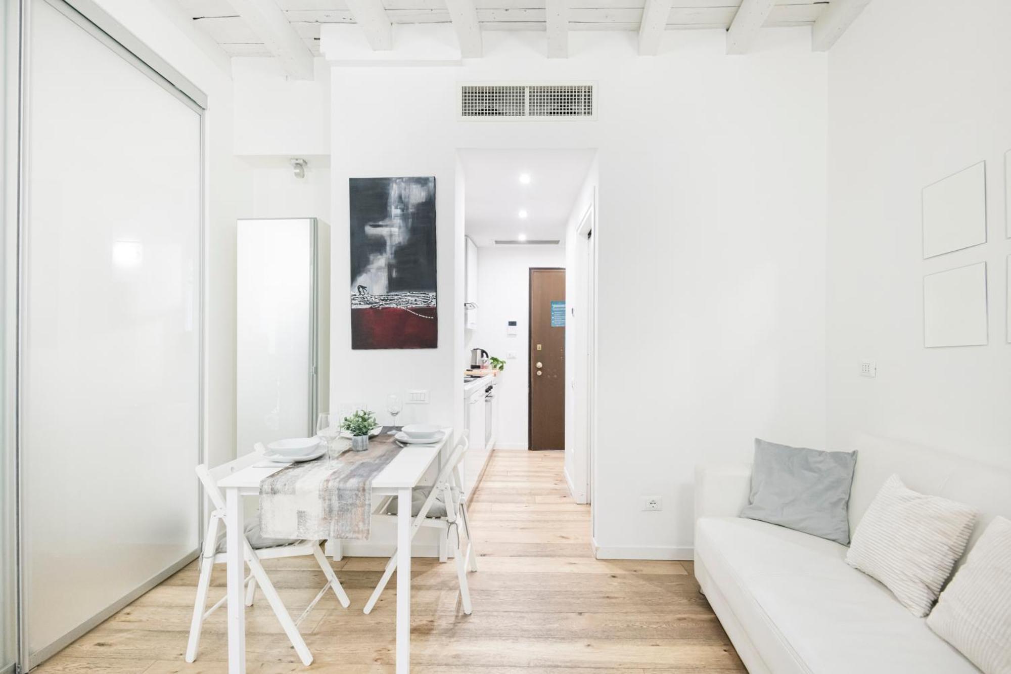 Amazing, New & Fully Furnished Studio In Duomo Mailand Exterior foto